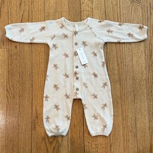 NWT Quincy Mae Waffle Long Sleeve Cream Jumpsuit with Gingerbread Sz 3-6 months